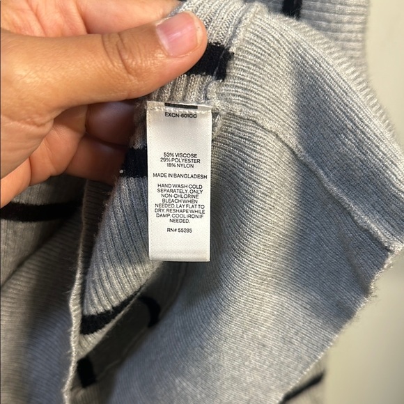 Express Gray and Black Striped Women's Sweater - Picture 3 of 4